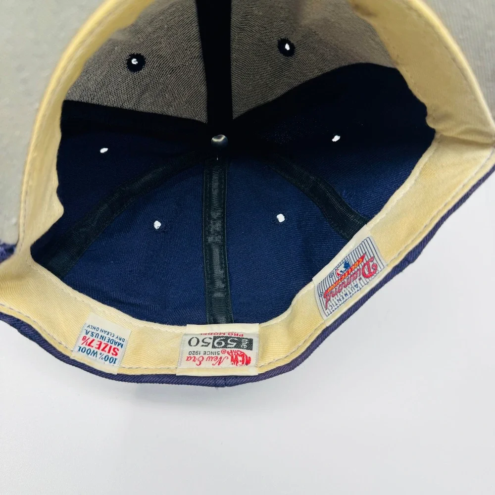 VTG Milwaukee Brewers Hat 7 3/8 NewEra 5950 Baseball Blue‎ MLB Diamond US Made